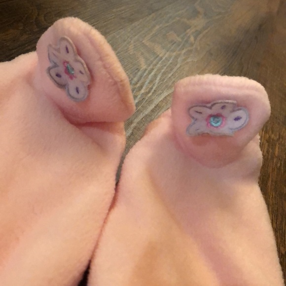 Fleece Floral Baby Snowsuit with detachable mittens - Picture 2 of 7